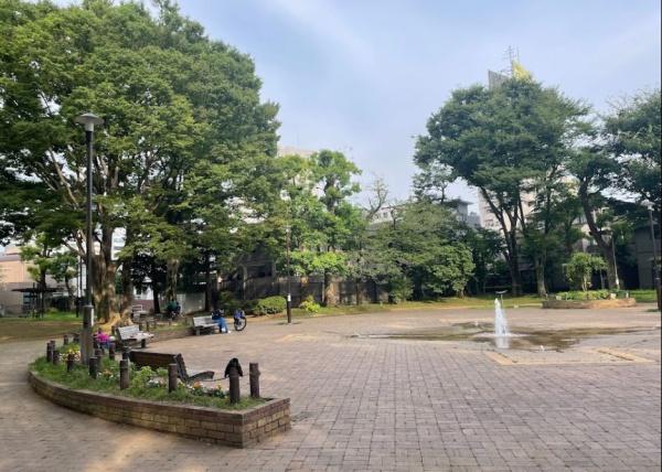 　駒沢緑泉公園（公園）／1939m　