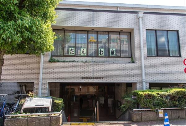 ジェイ・ステージ千歳台　世田谷区立桜丘図書館（図書館）／729m　