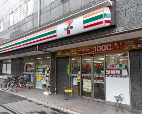 THE ROPPONGI TOKYO　セブンイレブン六本木3丁目店（コンビニ）／235m　